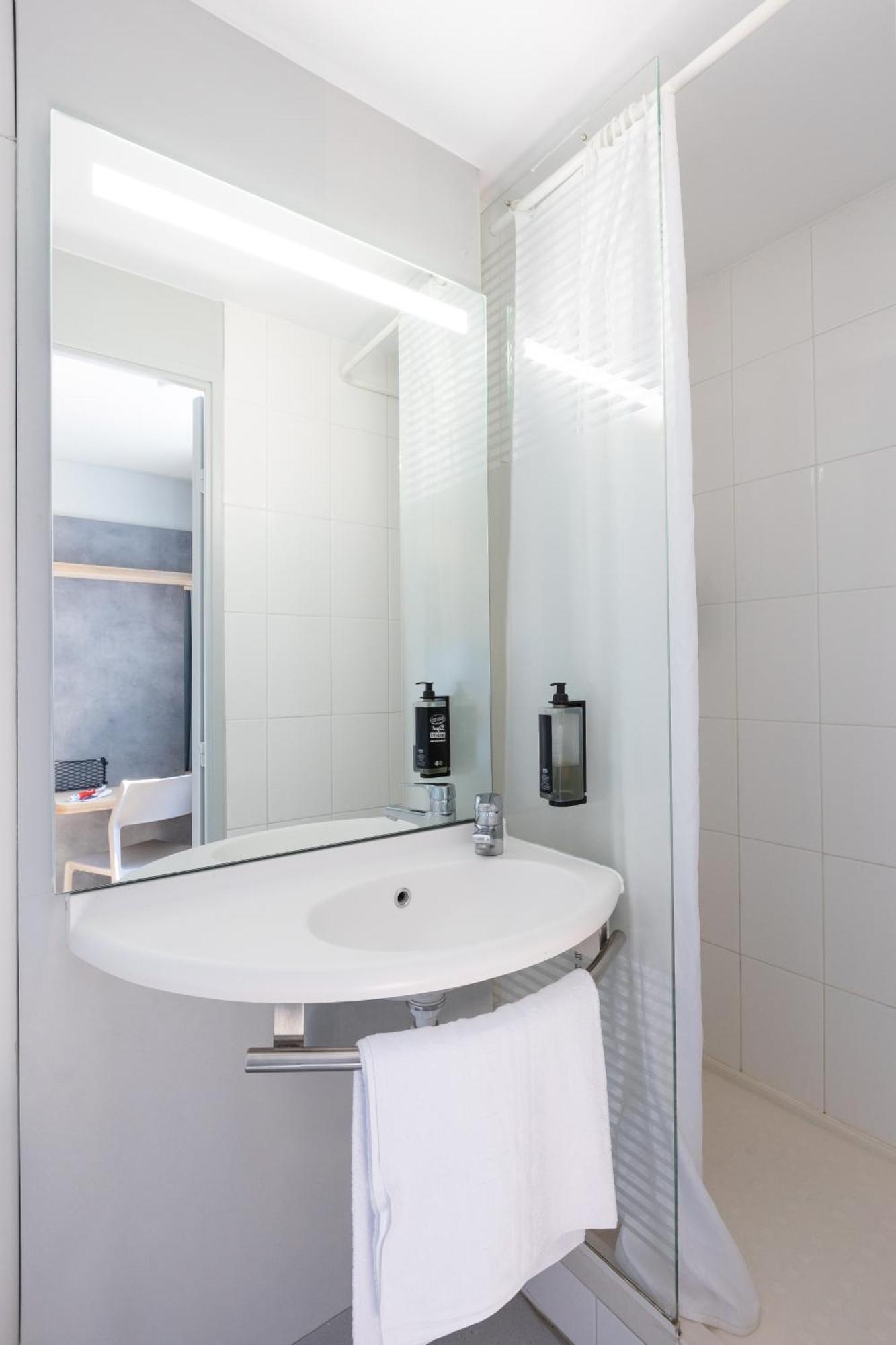Ibis Budget Angouleme Centre Kültér fotó