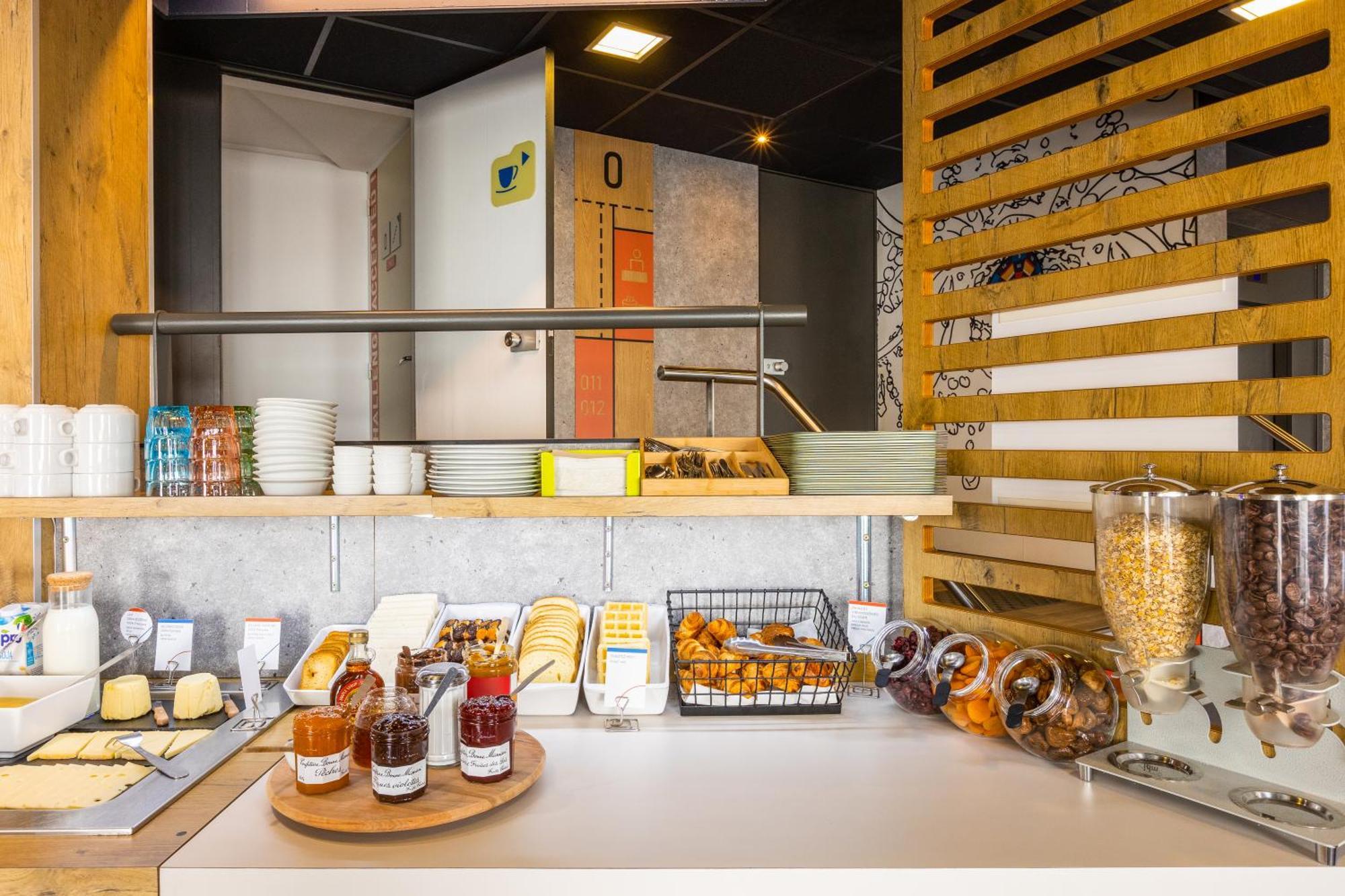 Ibis Budget Angouleme Centre Kültér fotó