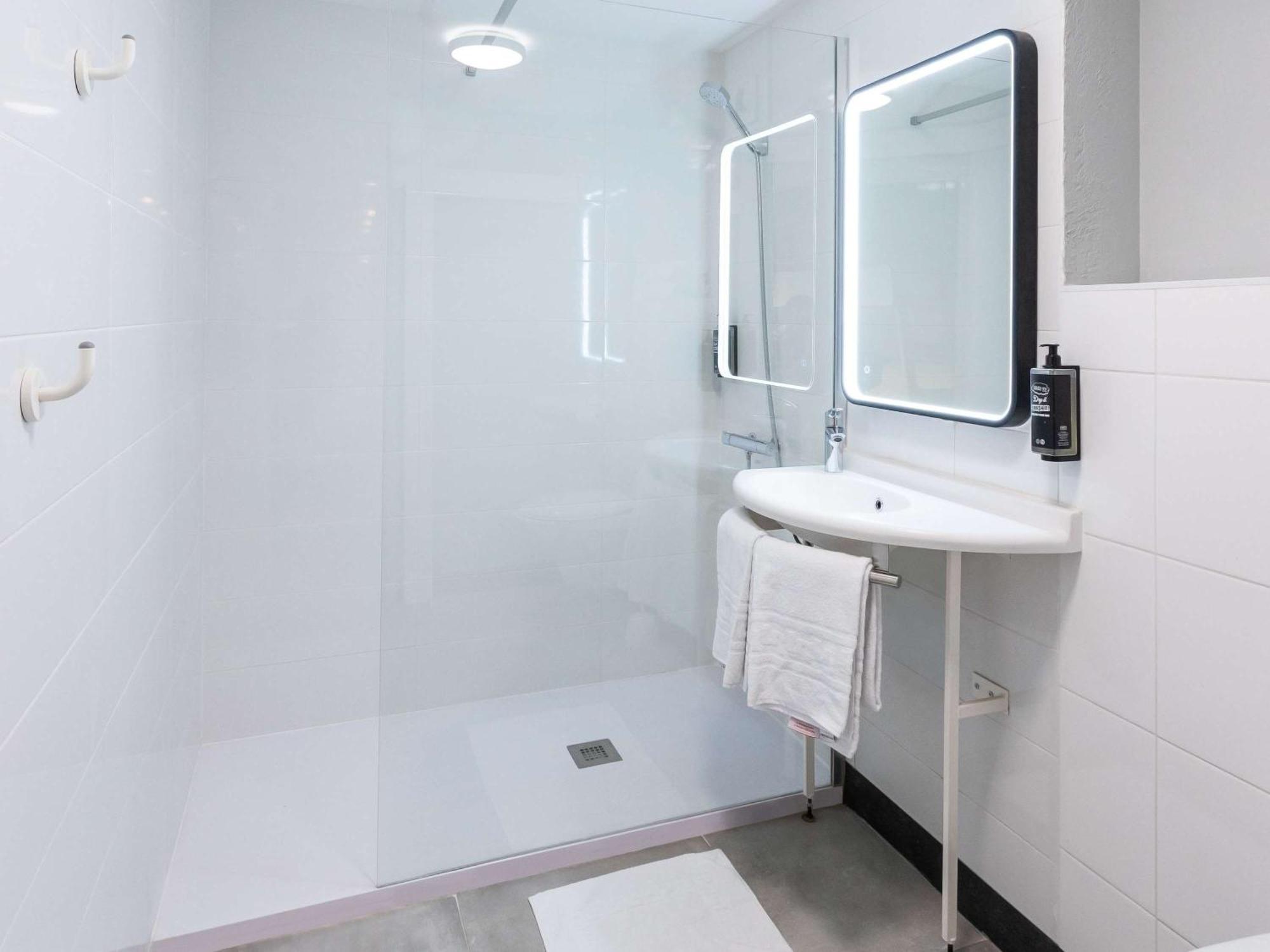 Ibis Budget Angouleme Centre Kültér fotó